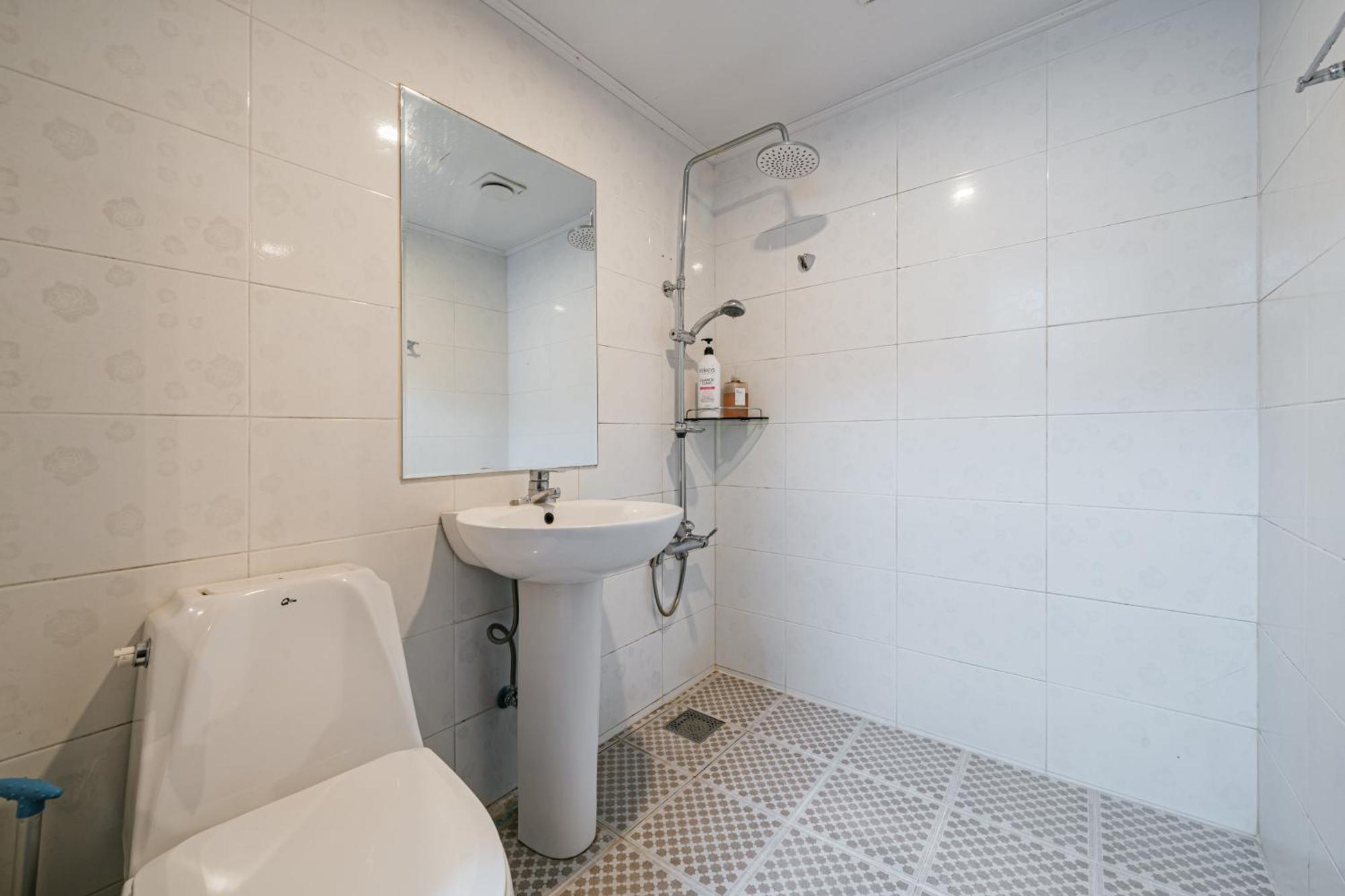 Lofy House Hostel Jeju Bagian luar foto